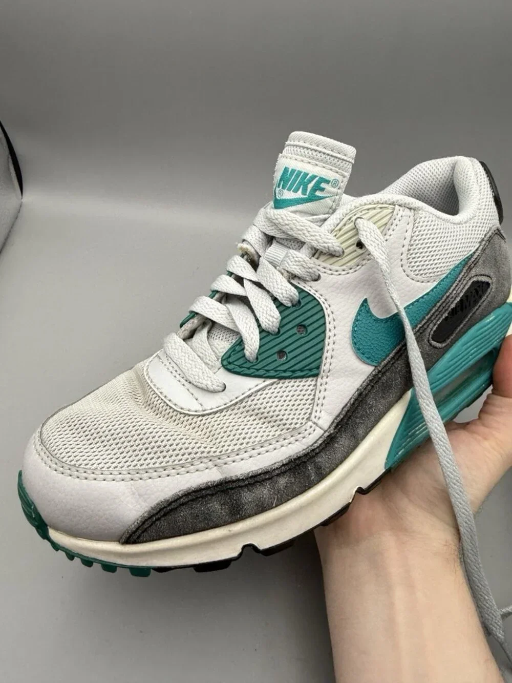 NIKE Air Max 90 Essential Emerald 616730-017 Size 7.5 US Sneakers